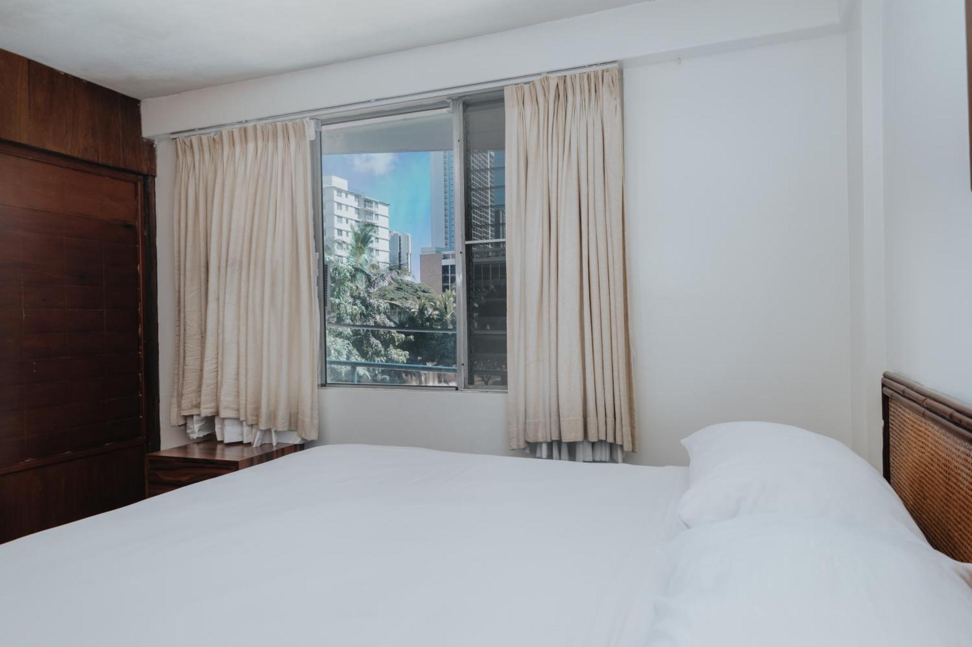 Royal Grove Waikiki Hotel Honolulu Ngoại thất bức ảnh